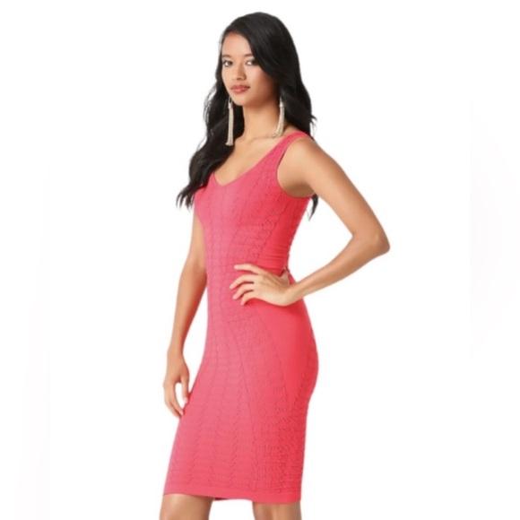 Bebe Body-con Sweetheart Neck Textured Dress Size M/L - Picture 3 of 16